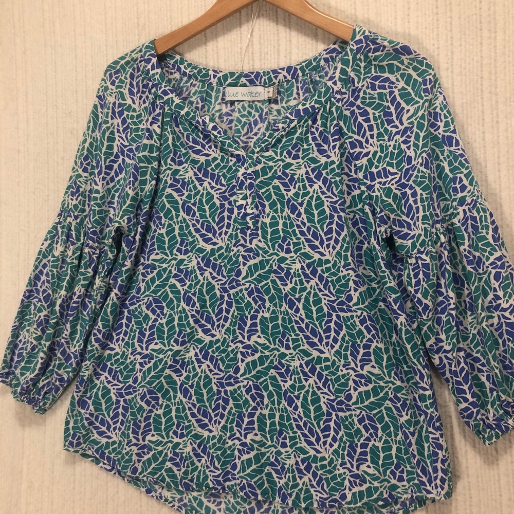 Blue Water Women's Leaf Print 3/4 Sleeve Blouse Top Size‎ S